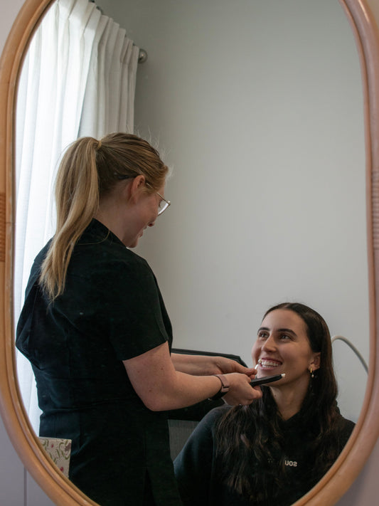 Unlock Your Brightest Smile: The Truth About Cosmetic Teeth Whitening in Australia.